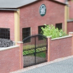 Busch 1125 - H0 - Ziegelmauer mit Tor